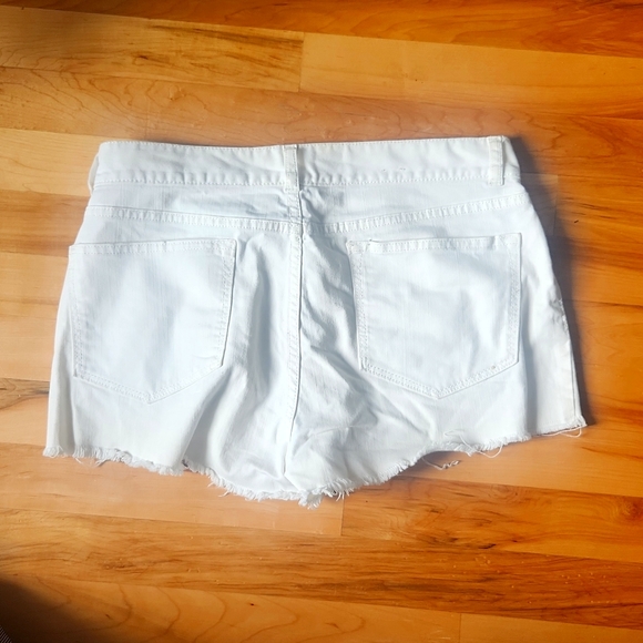 Joe Fresh Denim Shorts - Picture 2 of 3
